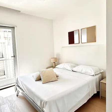 Apartment Aptments3 - Real Estate Solutions